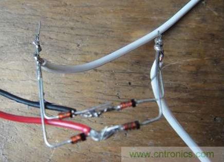 想減少電費嗎？DIY一個(gè)迷你風(fēng)力發(fā)電機吧