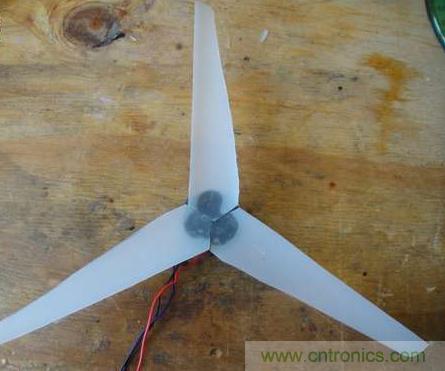 想減少電費嗎？DIY一個(gè)迷你風(fēng)力發(fā)電機吧