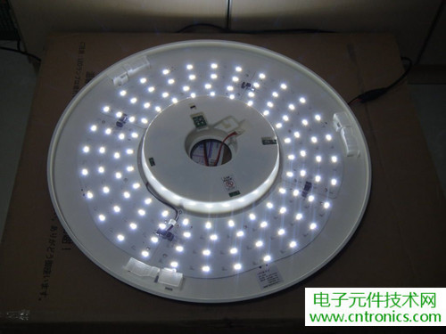 高端大氣上檔次！智能遙控調光LED吸頂燈拆解