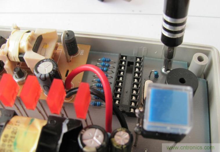 超強大神DIY！Timer Changer 手機充電設置DIY過(guò)程全揭秘！