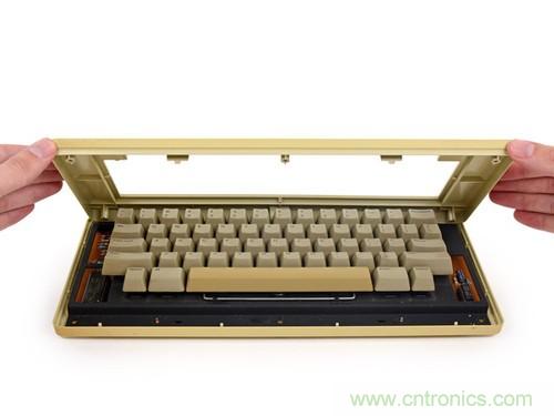 拆！古董級Macintosh 128K電腦