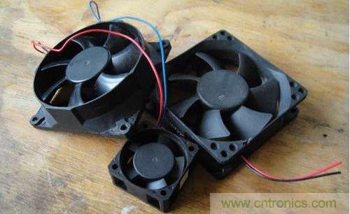 創(chuàng  )意DIY！迷你風(fēng)力發(fā)電機！