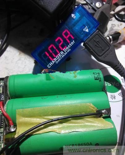 一拆便知！移動(dòng)電源充電電流如何改造？
