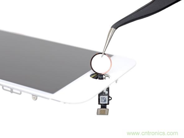 iPhone 8首拆：無(wú)線(xiàn)充電版本的iPhone 7？