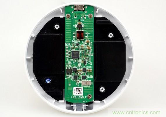 拆解對比：系出同門(mén)，小米、紫米無(wú)線(xiàn)充電器的差別有多大？