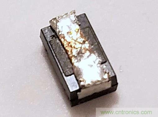 自制吸錫線(xiàn)夾具來(lái)測量旁路電容的特征參數